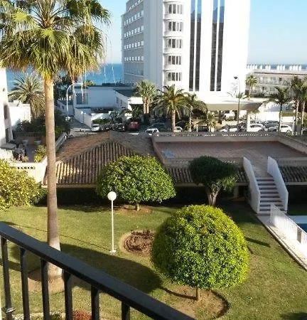 Vakantiehuis Erisa En Dos Min De La Playa, Puerto Marina *