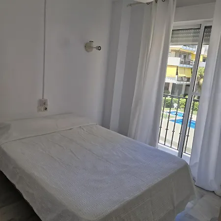 بيت للعطل Erisa En Dos Min De La Playa, Puerto Marina توريمولينوس